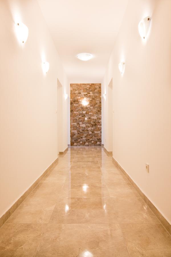 Apartments And Rooms Michaela Fažana Εξωτερικό φωτογραφία